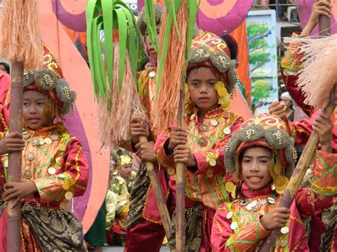 BONGGACIOUS KADAYAWAN FESTIVAL .